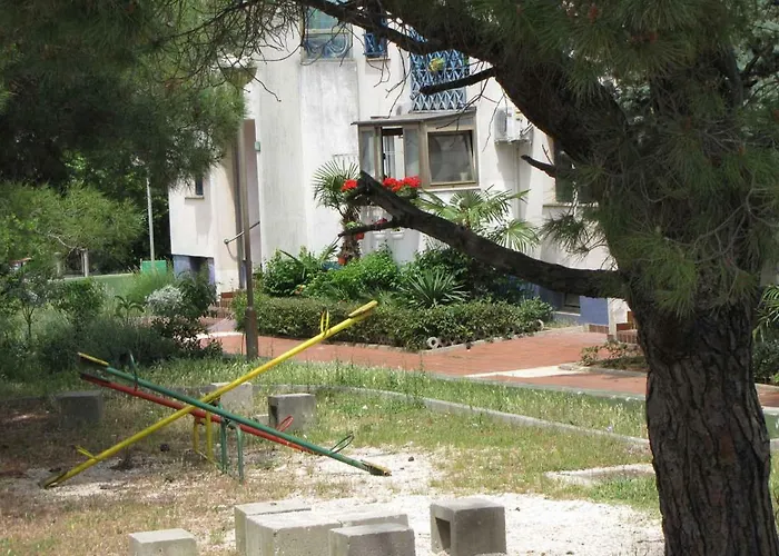 Leut Apartment, 3min Beach, 15min Center Apartman