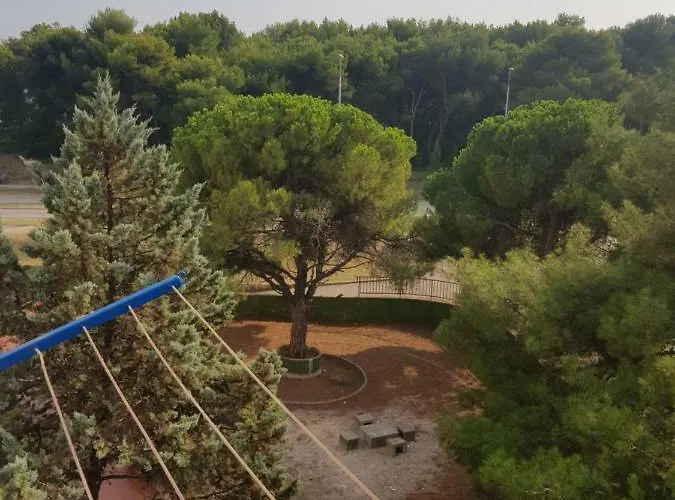 Leut Apartment, 3min Beach, 15min Center *